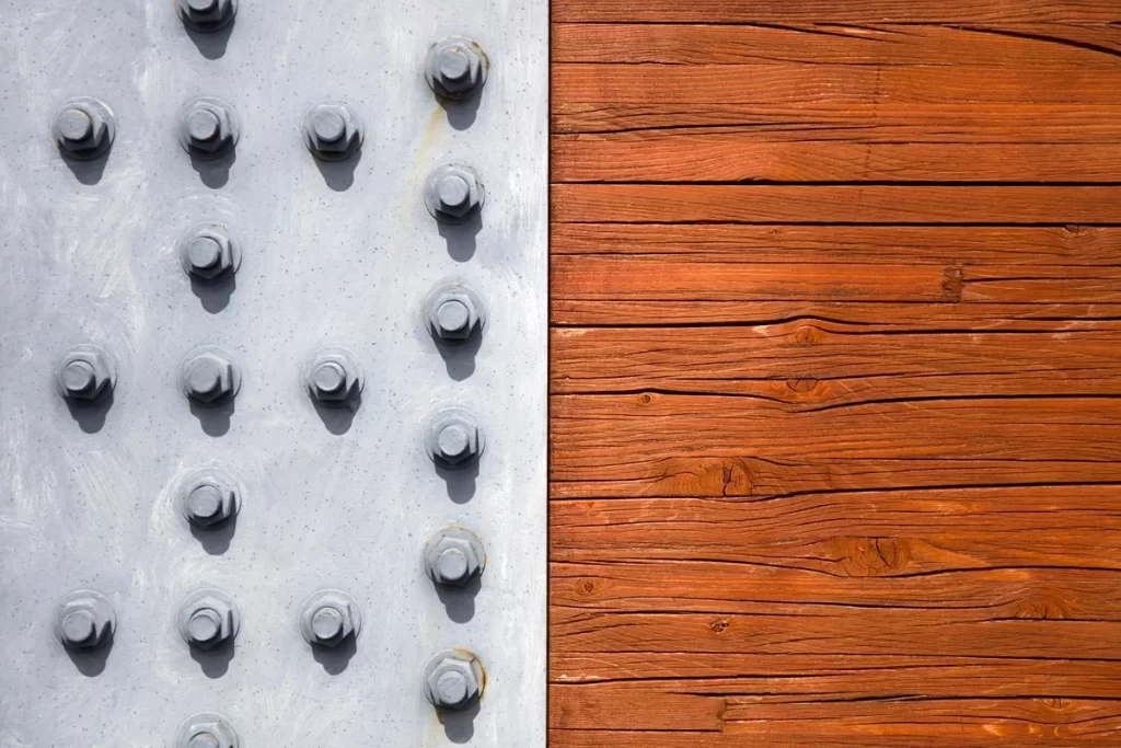 comparison between wood and metal materials in doors