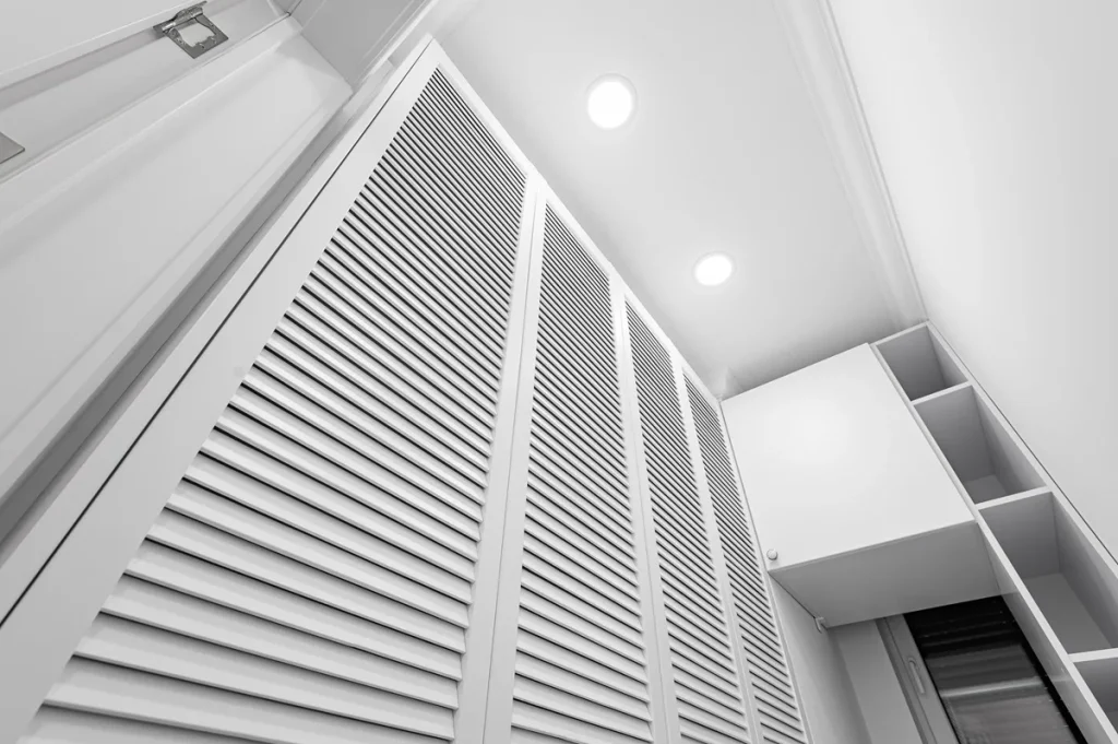 louvered-door-vs-solid-door-comparison
